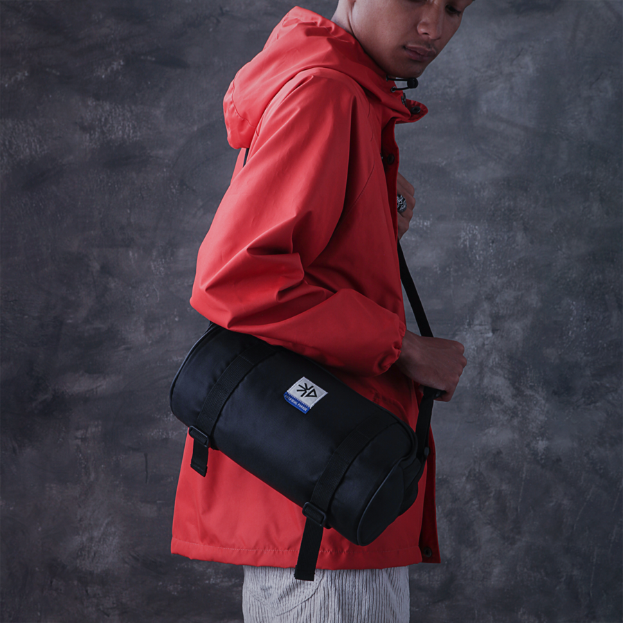 Tsobi Sling Bag